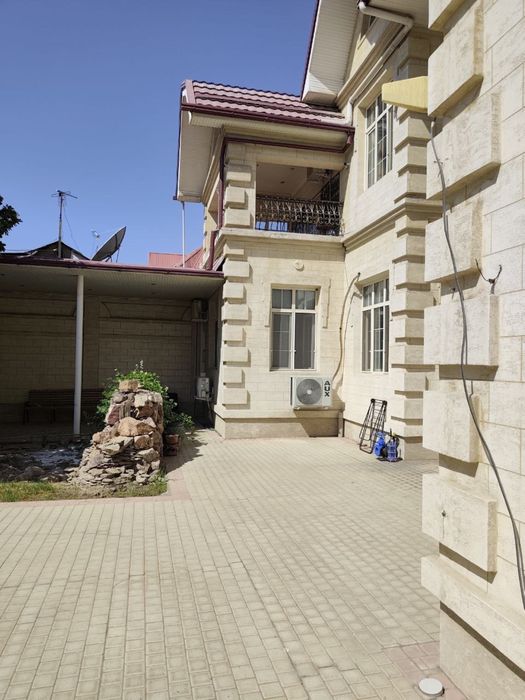 Аренда дома. От метро Горький 3 минуты. Можно под офис использовать