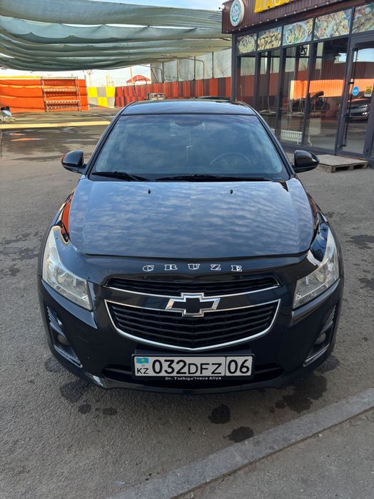 Chevrolet Cruze 1.8 обьем 2013 год