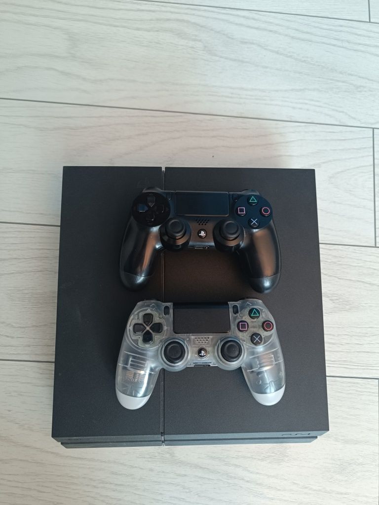 PS4+ 2 manete 800gb