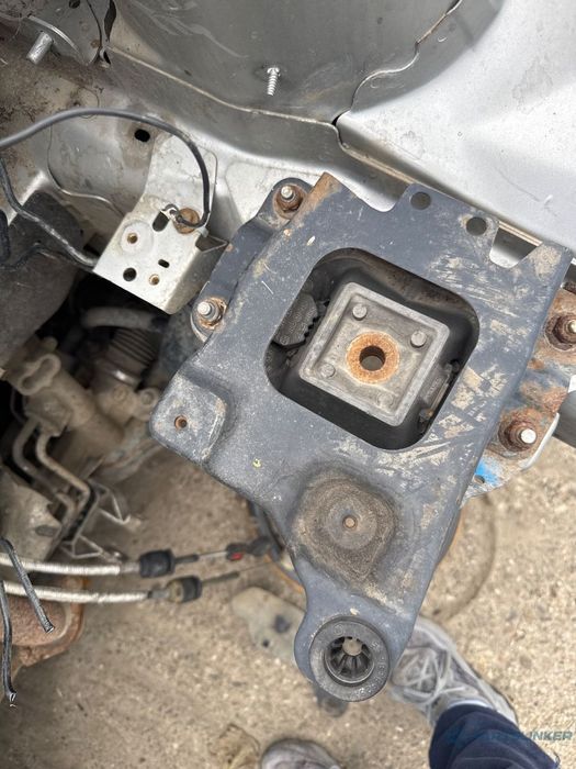 Suport tampon cutie de viteze FORD FOCUS II DA_, HCP, DP 2010 1.6 TDCi G8DD 80KW|109HP 2010