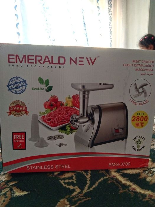 Мясорубка новая emerald