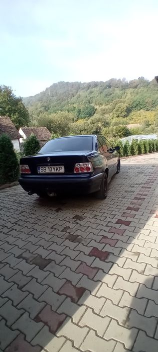 Vând BMW e36 1.6