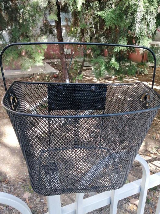 Cos bicicleta NOU din sarma zn . 35 /25/ 25 cm cu h=25 cm. 38 Lei Neg