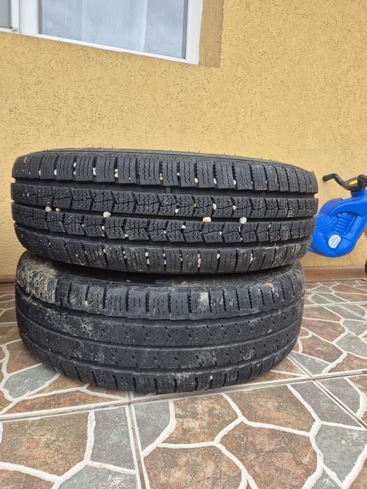 Vând roți  r14 r15 r16