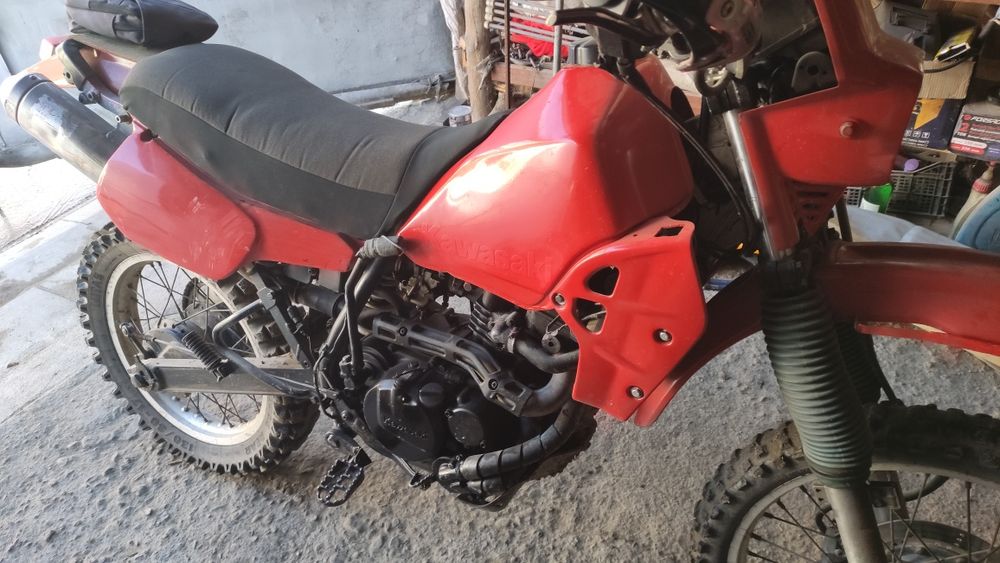Продавам Кавазаки