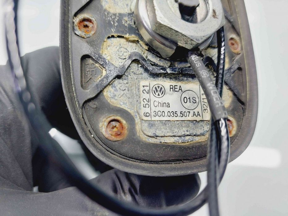 Antena Volkswagen Passat B7 (365) Variant [Fabr 2010-2014] 3C0035507A