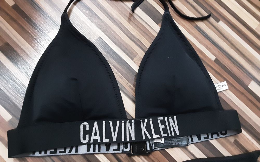 (S) (L) Calvin klein MOSCHINO цял оригинален бански  u горници