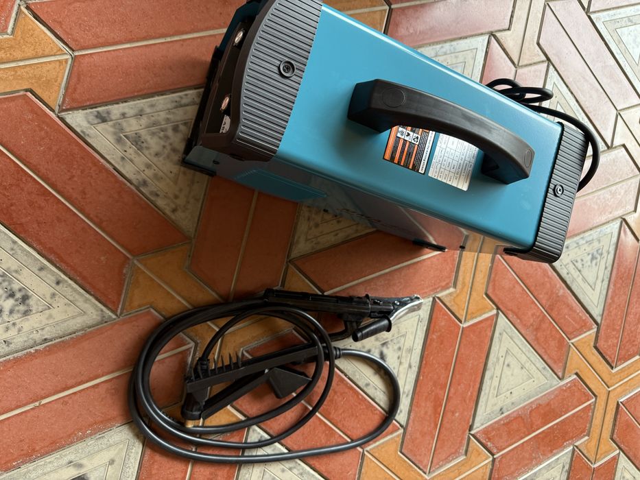 Продам сварочный аппарат фирмы Makita MMA-480