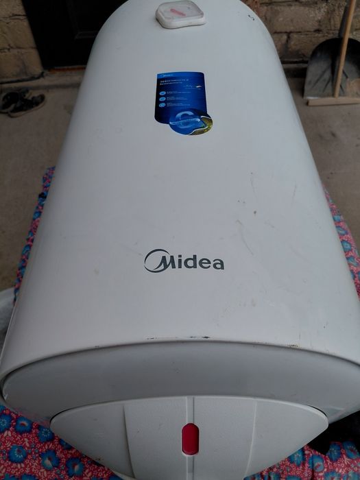 Водонагреватель Midea, V-50 литров