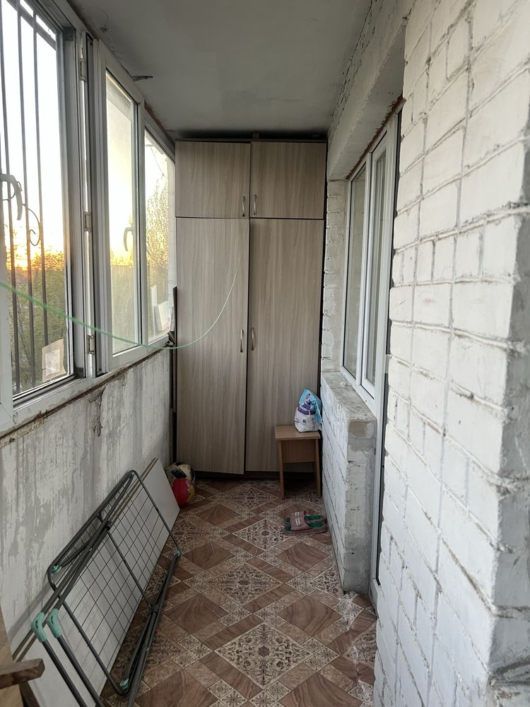 Продаем 2ком кв по ул. Ломоносова2
