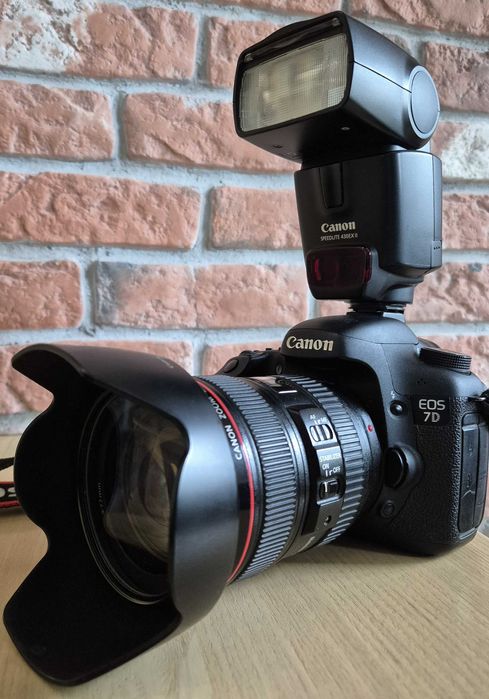 Canon EOS 7D + 24-105 f4 IS USM + 70-200 f4 IS USM + Speedlite 430EXII