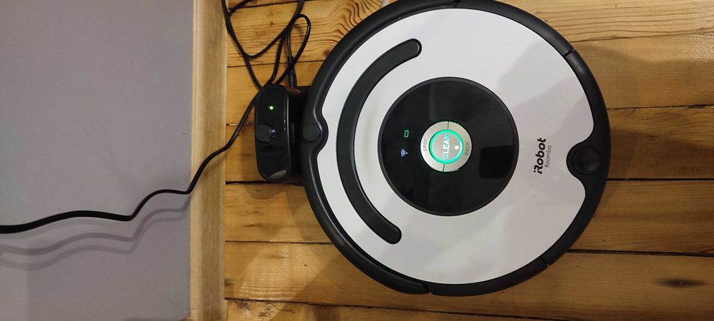 Прахосмукачка робот Roomba 675