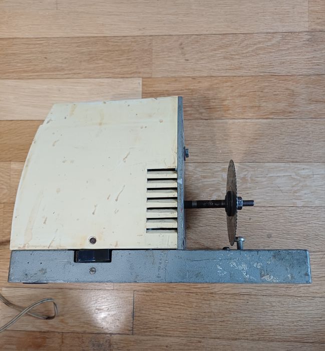 Настолен циркуляр