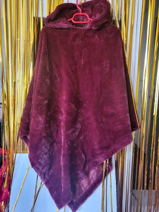 Poncho călduroasă universal bordox