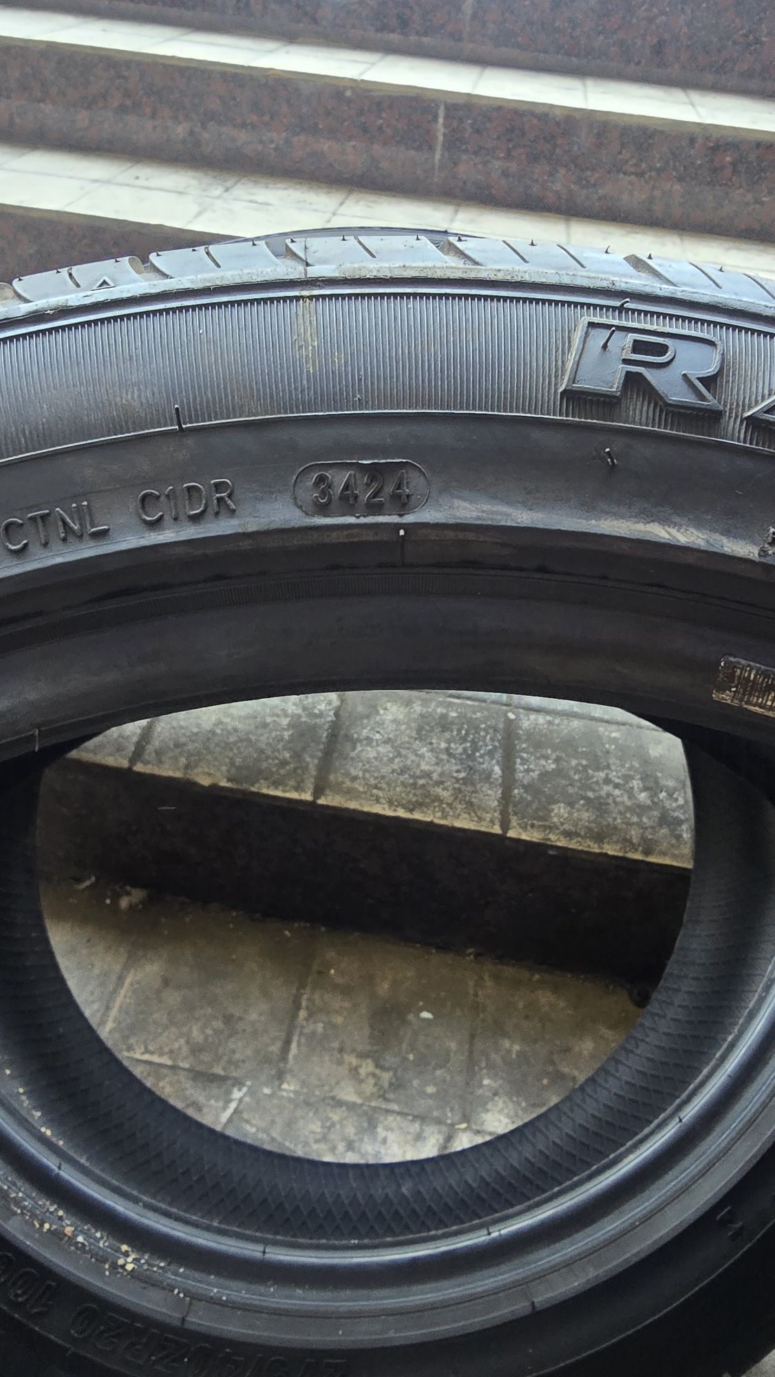 275/40/R20 RYDANZ