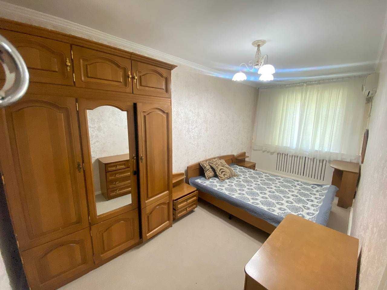 Аренда квртиры ул. Ю. Раджаби, м. Космонавты. ЦУМ  с ремонтом