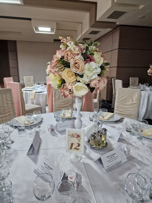 Aranjamente florale artificiale nunta