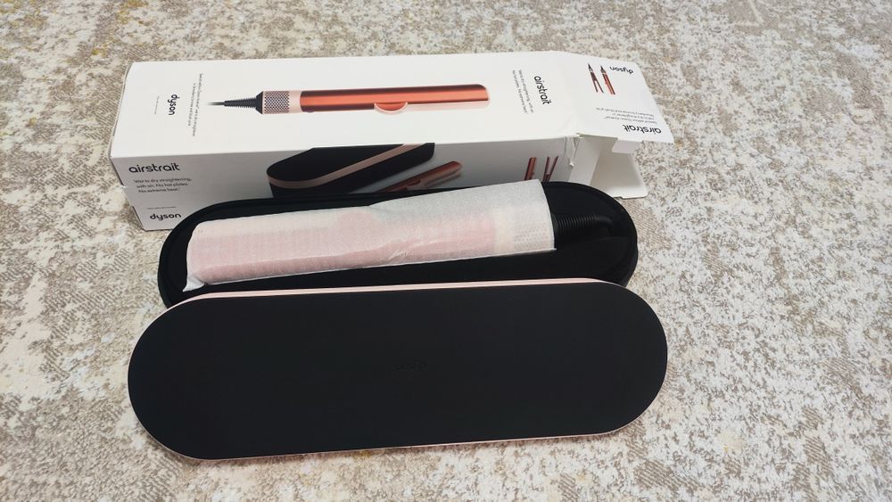 Фен dyson airstrait HT01