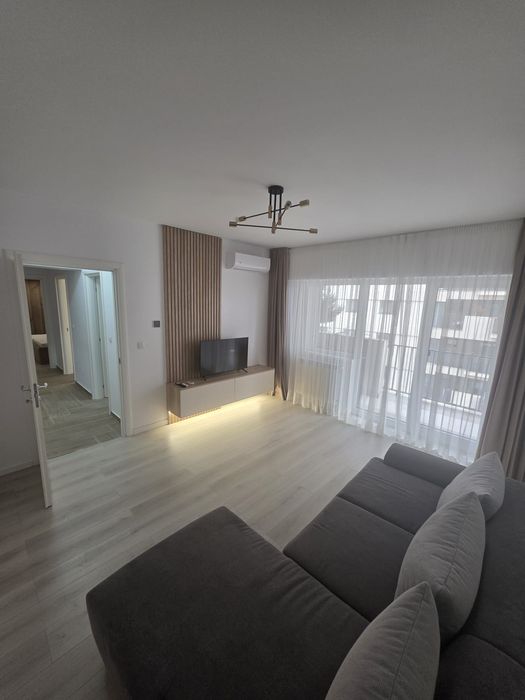 Inchiriez apartament 2 camere Complex Evergreen Tatarasi