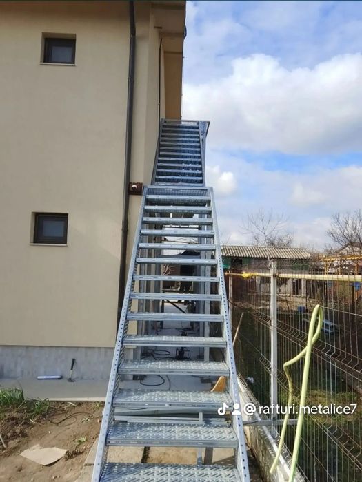 Scari galvanizate metalice