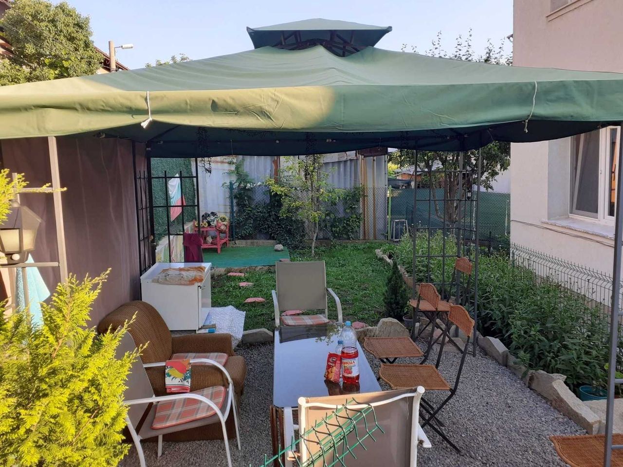 Продава се Тристаен апартамент в Перник, Център - 72 кв.м за 1389 €/кв.м - Снимка #12