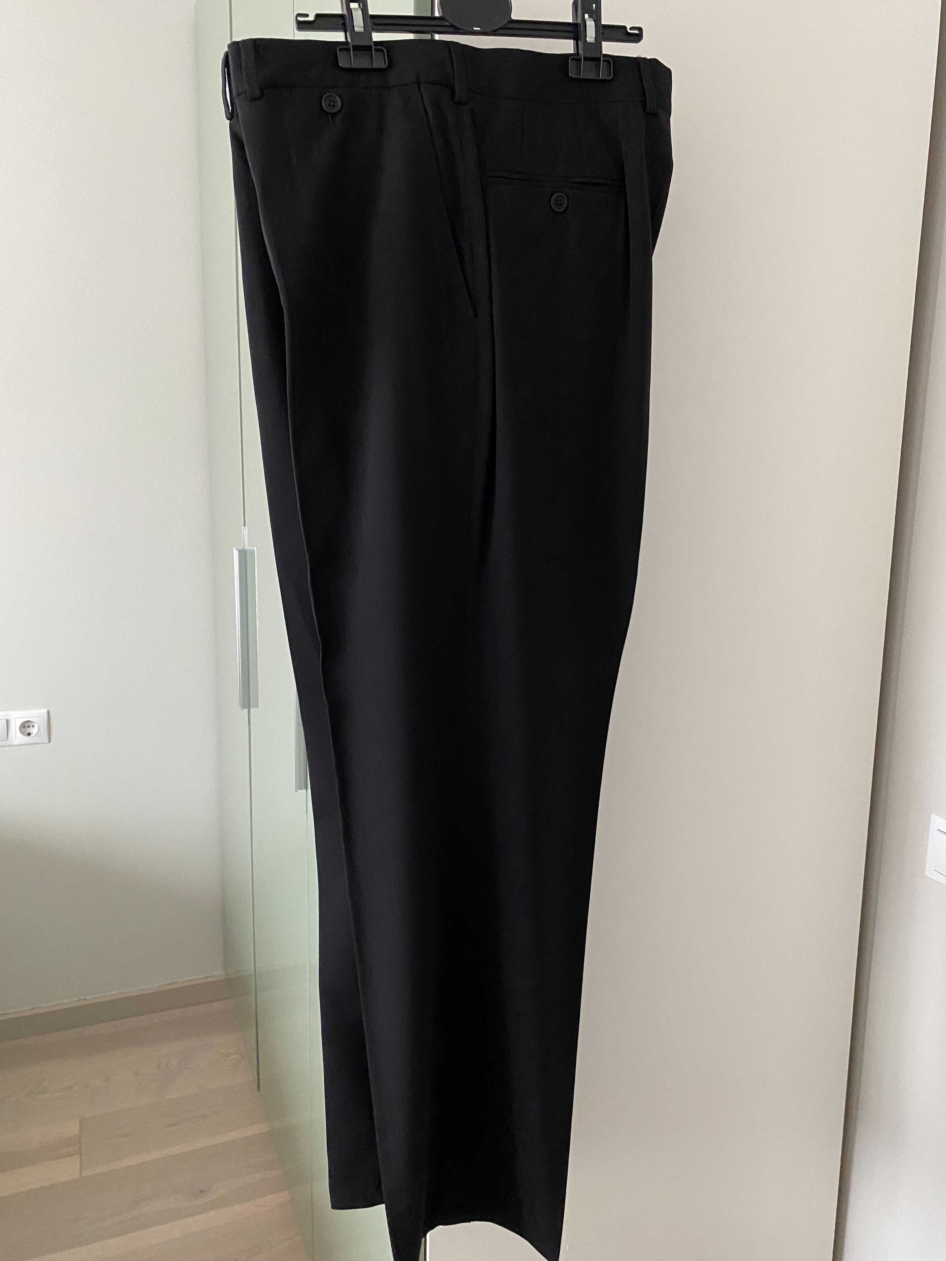 Vând costum negru nou Ted Baker din lână bărbătesc 46R/40