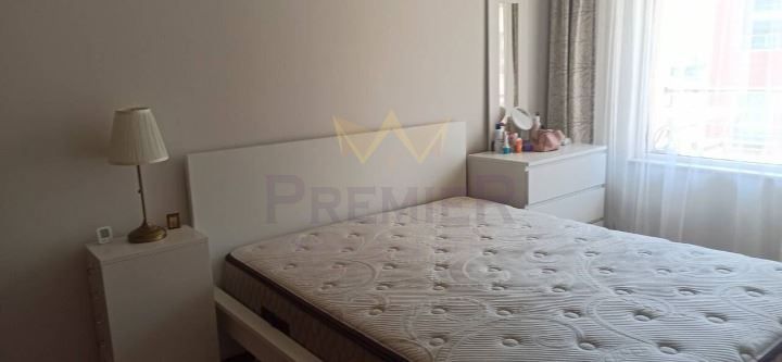 Продава се Тристаен апартамент в Бургас, Лазур - 125 кв.м за 1976 €/кв.м - Снимка #2