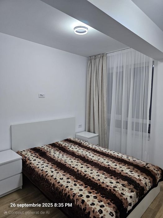 Apartament  3 camere de închiriat