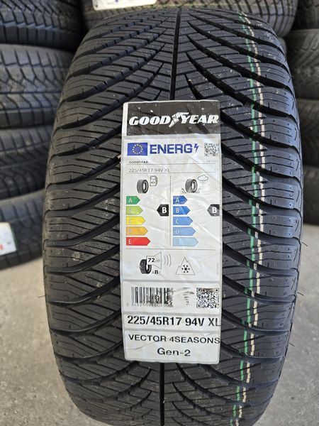 225/45/17 GOODYEAR 4бр