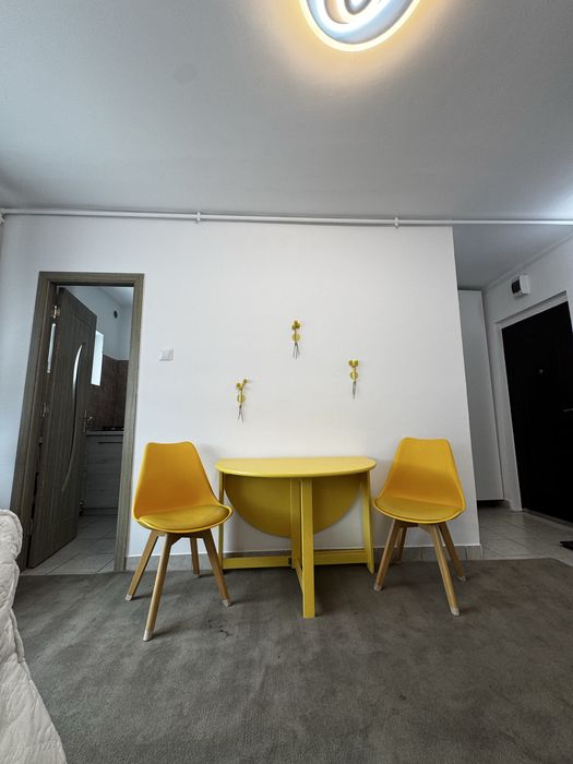 Garsoniera regim hotelier | Dambu Rotund| cameră| bucătărie| baie