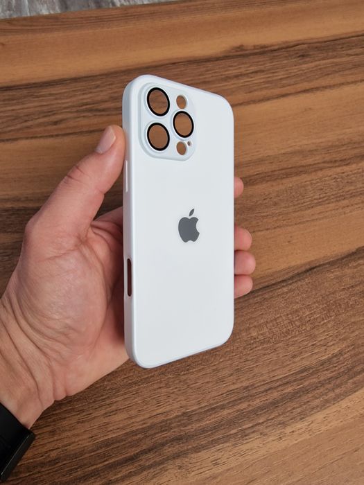 Матов Стъклен Кейс за Apple iPhone 16 / 16 Pro / Pro Max