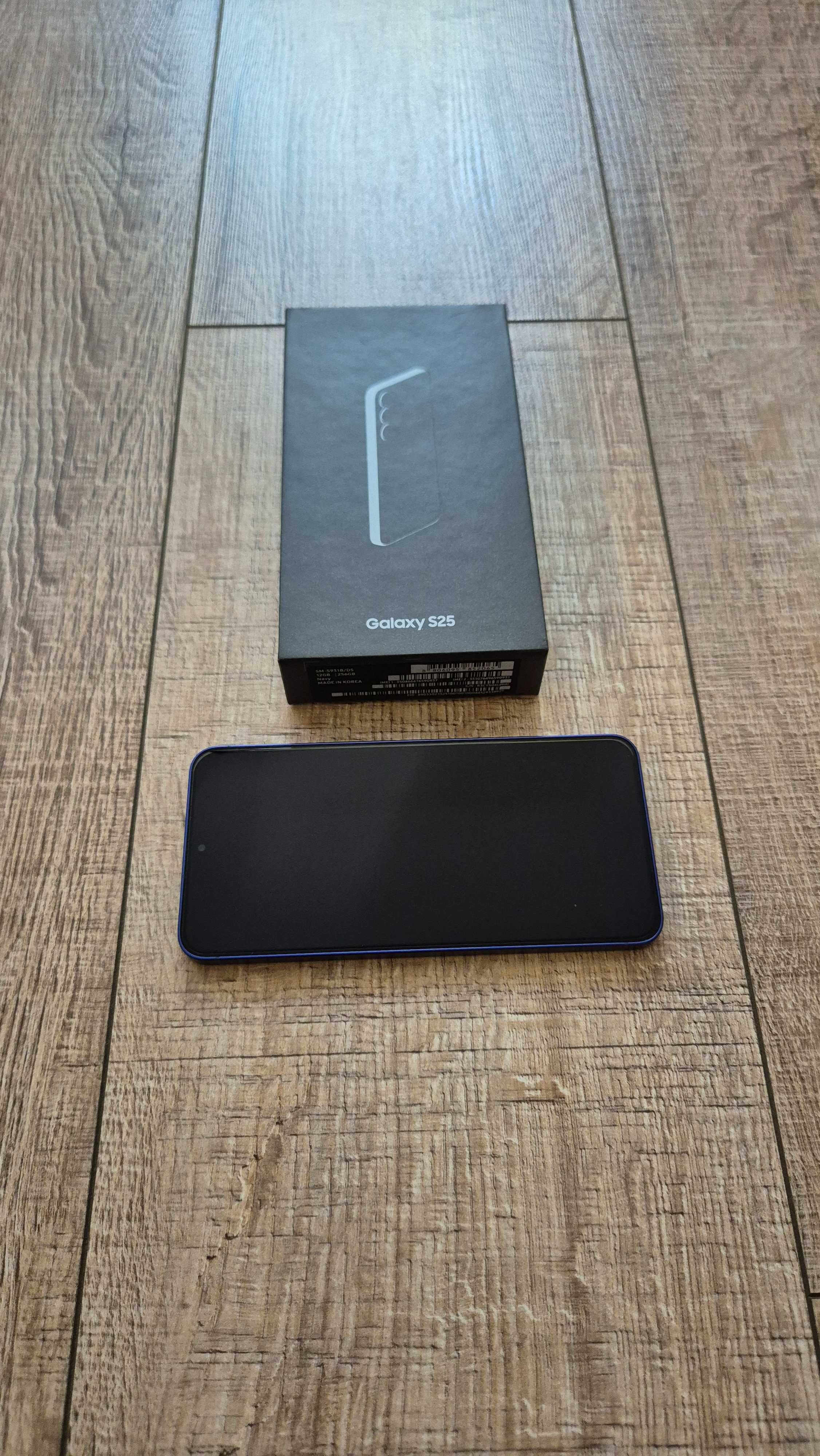 36м.Гаранция Samsung Galaxy S25 Navy 256GB Dual