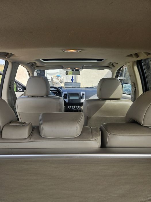 Mitsubishi outlander 2008 4x4, 7 locuri