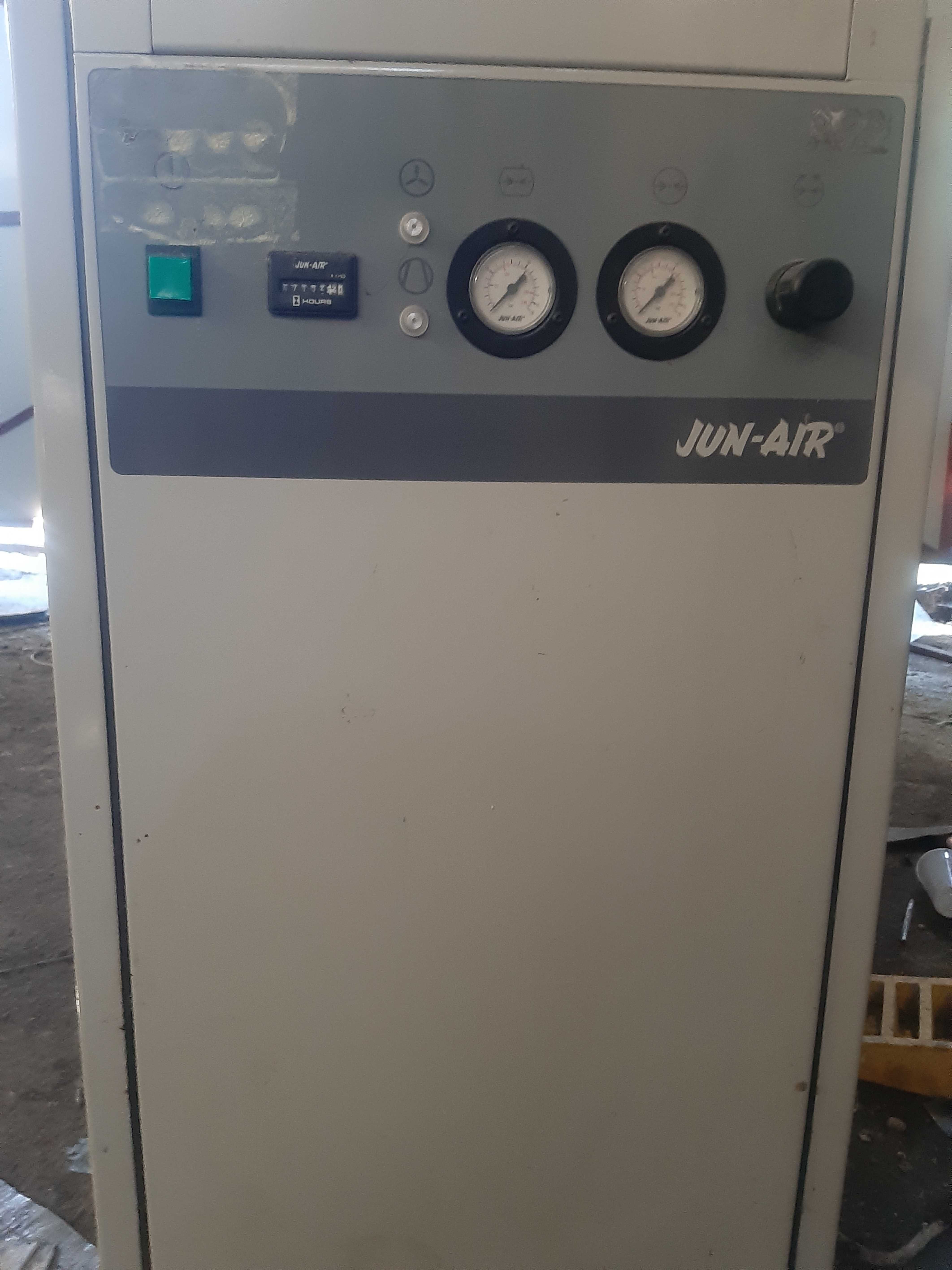 compresor Jun Air 3,0 a 16 bar 25 litri