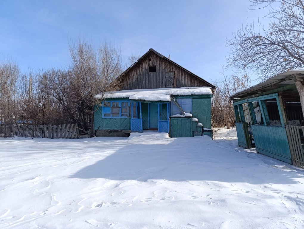 Алакольский р. Продам дом с участком