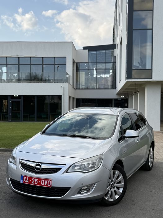 Opel astra j 1.7 diesel 2012 6+1 trepte