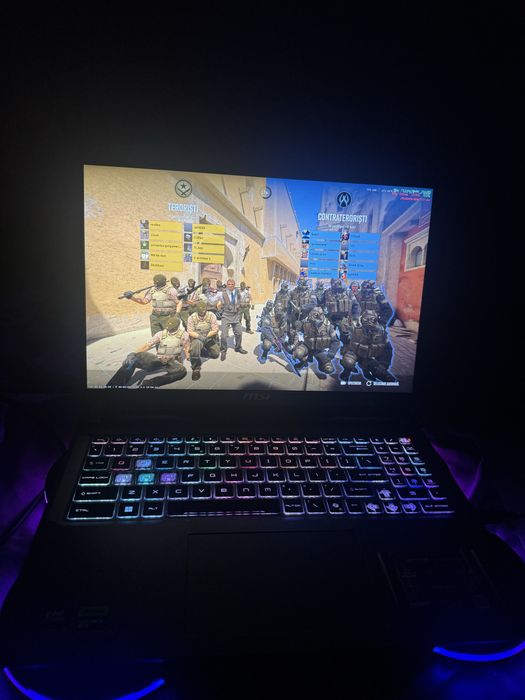 laptop gaming msi vector 16. Ultra 9 275HX, 32 gb ram, rtx 5080 16 gb