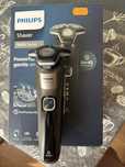 Самобръсначка PHILIPS SERIES 5000