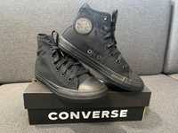 НОВИ детски черни кецове Converse, размер 35