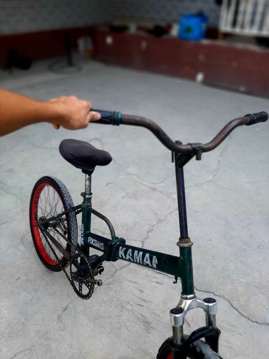 Kama velosiped sotiladi!