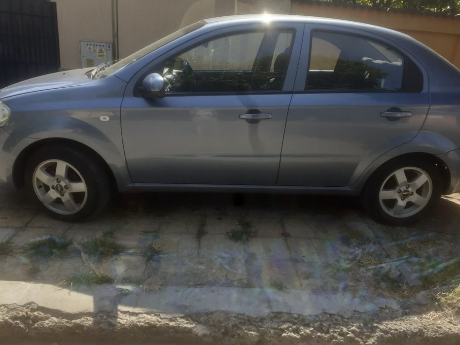Inchirieri auto cu/fără șofer,  non stop, 5 ,  7  sau 8+1 locuri