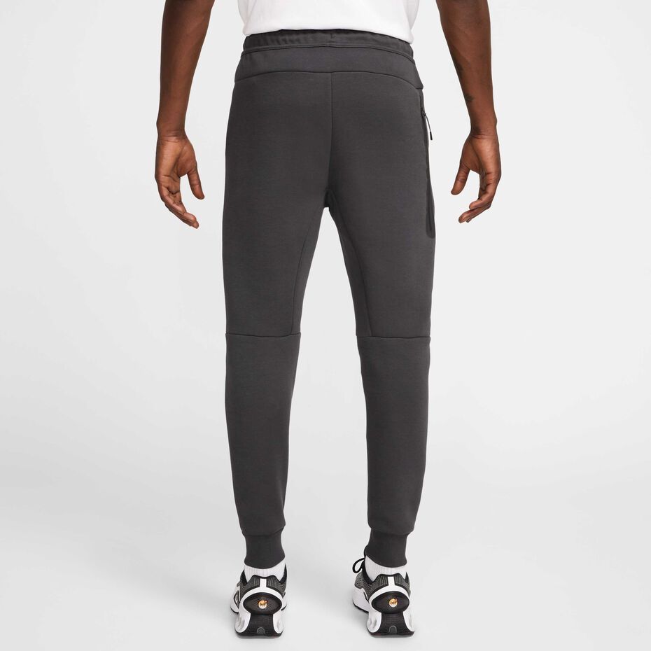 Nike Tech Fleece Joggers ОРИГИНАЛНО мъжко долнище - S/M/L/XL