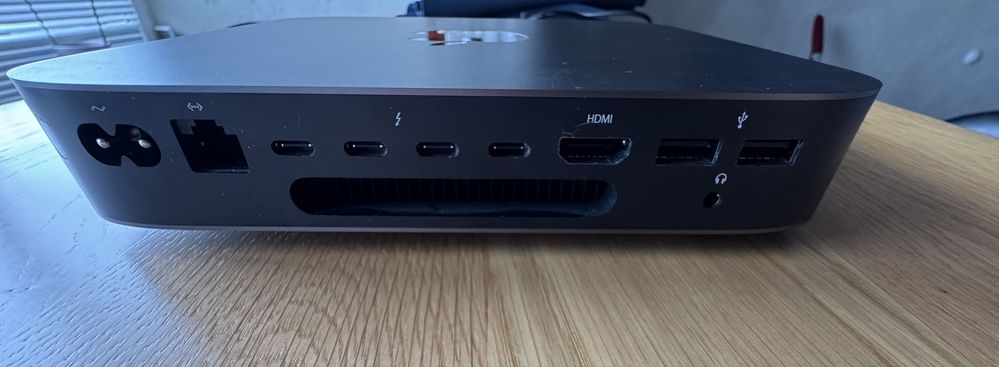 Mac Mini(2018)  A1993