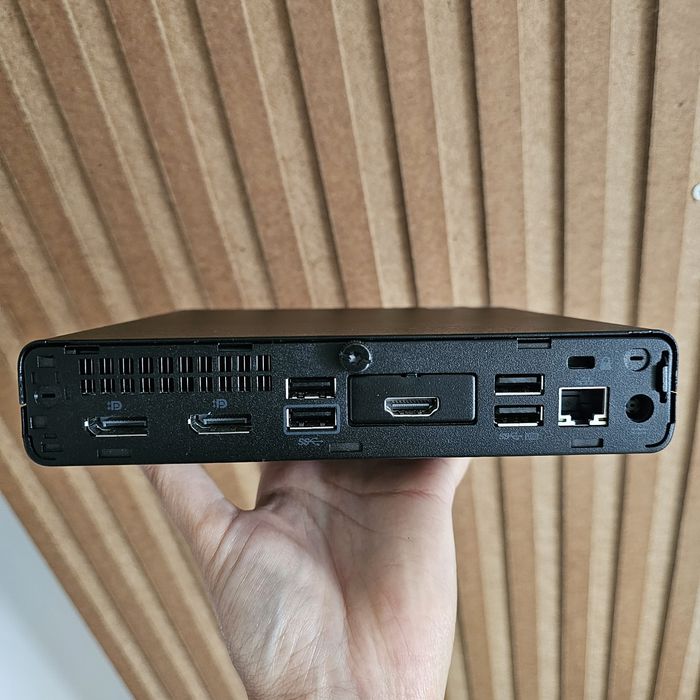 Mini PC desktop HP ProDesk 600 G4  i3-8100T CPU 3.1GH SSD 256  8GB RAM