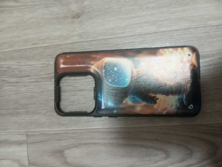 Продам чехол на redmi 12c