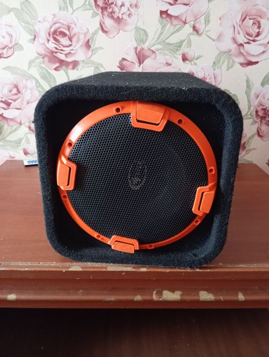 Продам Сабик  в машину