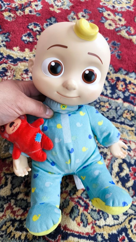 Cocomelon Кокомелон музикална кукла bedtime JJ Doll