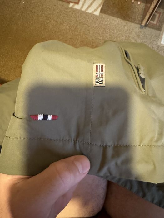 Ветровка Npapijri размер L