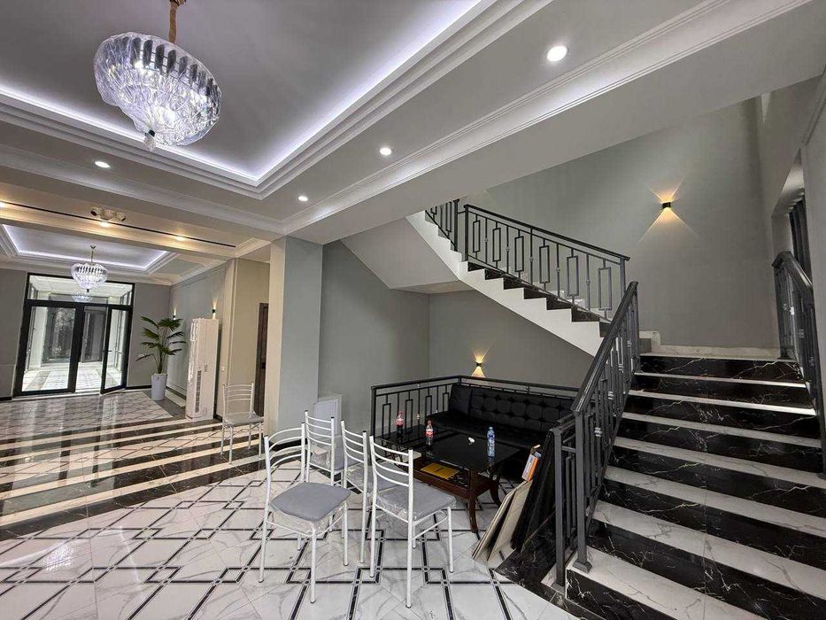 Новая гостиница на Мукимий - ФУЛЛ