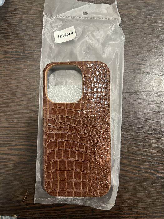 Чехол на iphone 14 pro